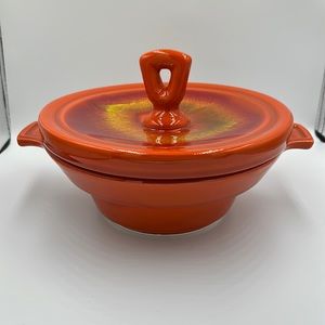 Vintage California USA Pottery Lidded Casserole Dish/Bowl